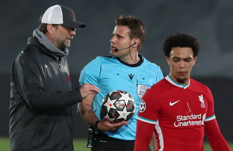 更是一堂关 更是一堂关